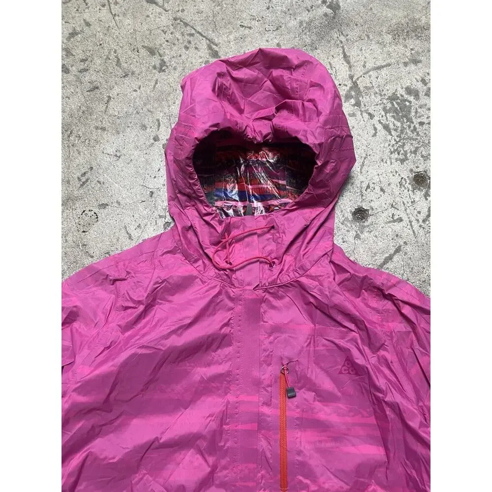 Vintage Nike ACG Windbreaker Hoodie Jacket Women M Pink Climbing 289987-680 2009